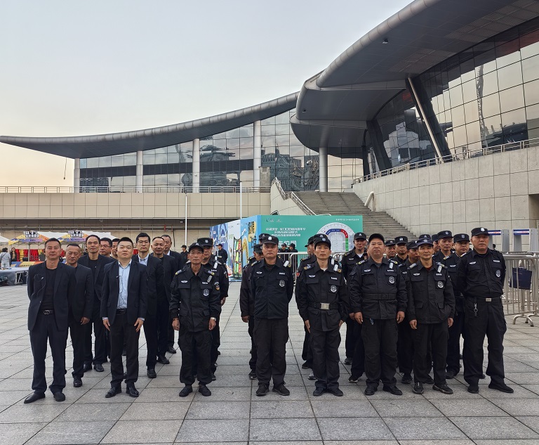 守护平安赛场 筑起安全防线 —圆满完成“幸福邻里•家门口系列”体育嘉年华活动启动仪式暨市篮球联赛决赛安保任务